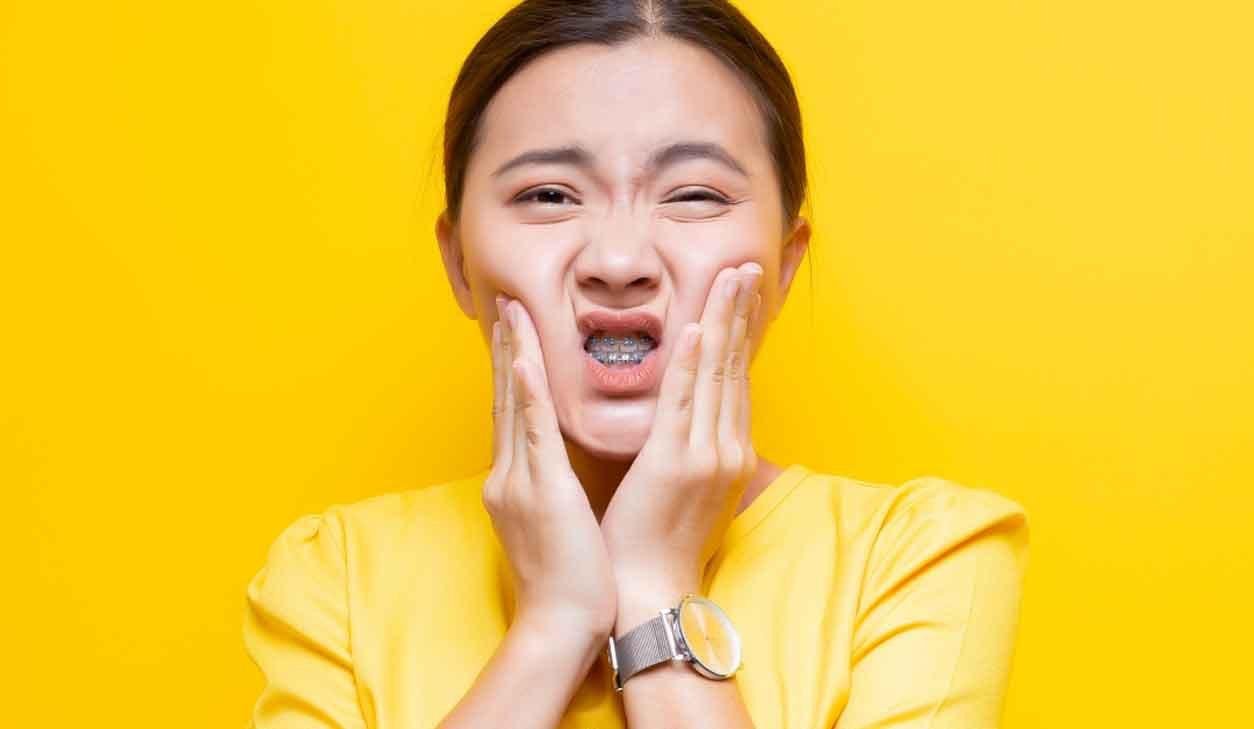 Does Braces Treatment Hurt? 1 Dentist Headgear Jumeirah Dubai